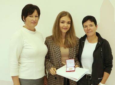 Simbolična fotografija za članek z naslovom: Še ena diamantna maturantka