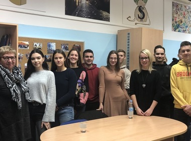 Simbolična fotografija za članek z naslovom: Igrače na poti k novim malim lastnikom