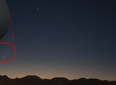 Simbolična fotografija za članek z naslovom: Dobro jutro s kometom "nad Kamnikom"