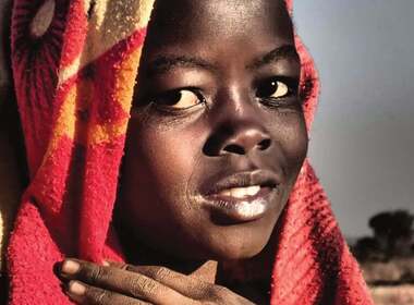 Simbolična fotografija za članek z naslovom: Humanitarni pozdrav Toma in Bojane Križnar