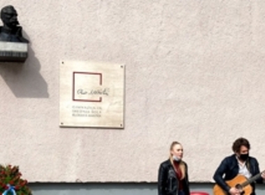 Simbolična fotografija za članek z naslovom: Poklonili smo se našemu Maistru