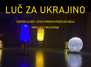 Simbolična fotografija za članek z naslovom: Luč za Ukrajino