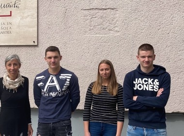 Simbolična fotografija za članek z naslovom: Državno prvenstvo v poslovni matematiki in statistiki