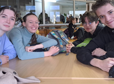 Simbolična fotografija za članek z naslovom: Zlati rezultati državnega tekmovanja iz geografije