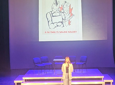 Simbolična fotografija za članek z naslovom: Utrinki iz predstave SALMO SALAR