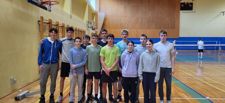 Tim postal šolski državni podprvak v badmintonu
