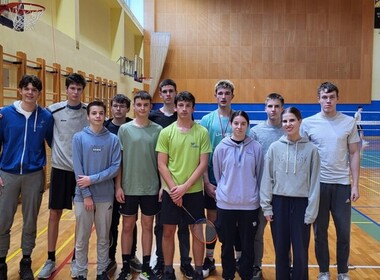 Simbolična fotografija za članek z naslovom: Tim postal šolski državni podprvak v badmintonu