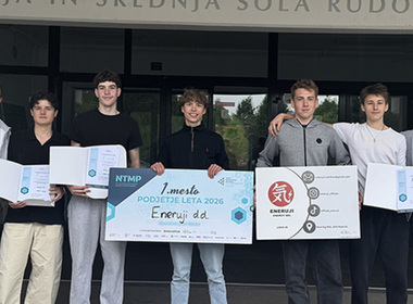 Simbolična naslovna fotografija za novico z naslovom: Podjetni tudi na gimnaziji