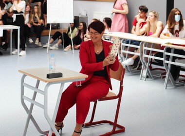 Naključna fotografija iz galerije Prireditev predaje ključa