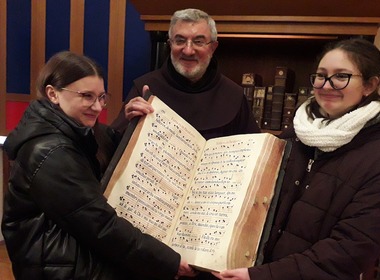 Naključna fotografija iz galerije Obisk kulturnih in zgodovinskih znamenitosti v Kamiku