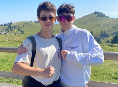 img0