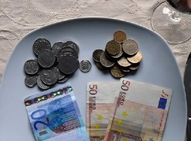 Simbolična fotografija za članek z naslovom: Krožek finančnega opismenjevanja in podjetništva