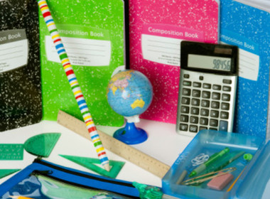 Simbolična fotografija za članek z naslovom: Zbiranje šolskih potrebščin