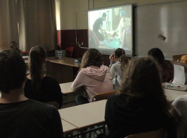 Simbolična fotografija za članek z naslovom: OGLED FILMA PRAVA CENA