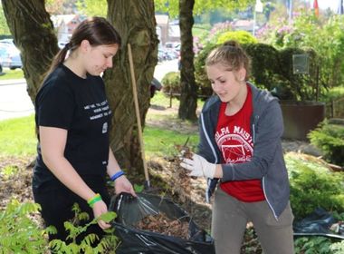 Simbolična fotografija za članek z naslovom: Kaj pa eko dogajanje zunaj sten naše šole?
