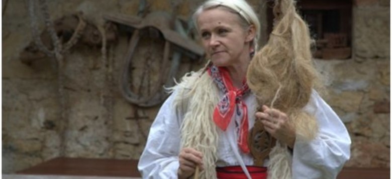 Kjer so meseci sami maji
