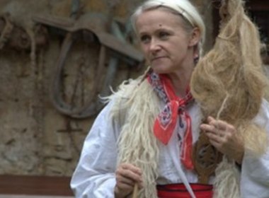 Simbolična fotografija za članek z naslovom: Kjer so meseci sami maji