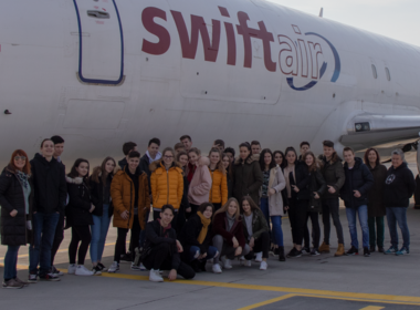 Simbolična fotografija za članek z naslovom: Projektni dan na Brniku in v Elanu