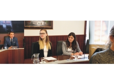 Simbolična fotografija za članek z naslovom: YPAC-ovci na obisku pri županu